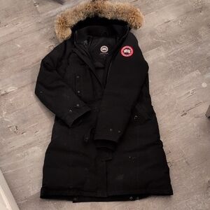 Women's Canada Goose Parka Size Small
